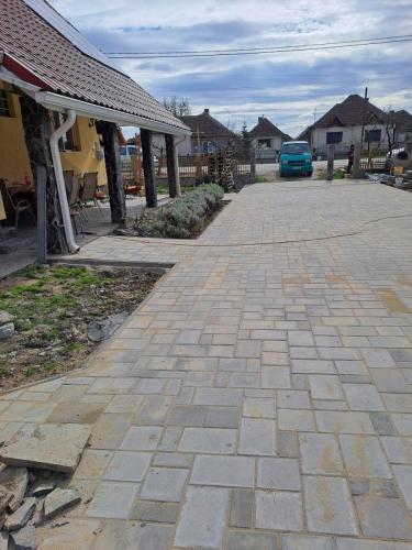 WhatsApp Image 2024-08-04 at 11.15.58 1bf316e5 (1)